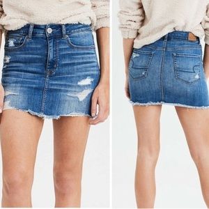 American Eagle High Rise Mini Distressed Ripped
Denim Festival Jean Skirt size 4